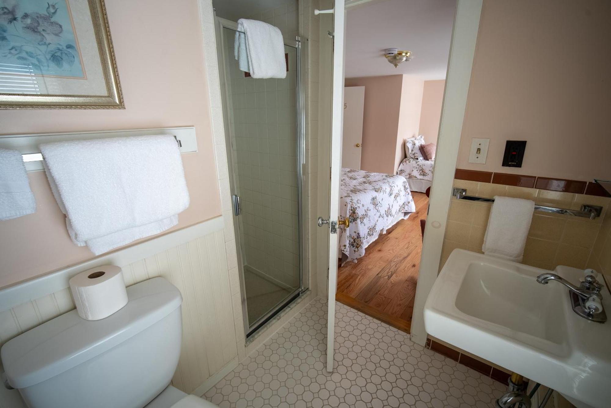 Cooper Hill Inn East Dover Extérieur photo